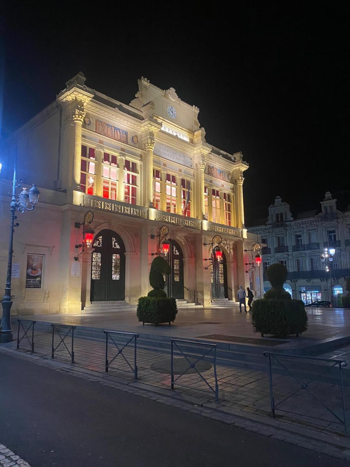 Grand Appartement De 100M2 -Allee Paul Riquet Beziers - 4Chambres - Wifi- Tv Connectee Buitenkant foto